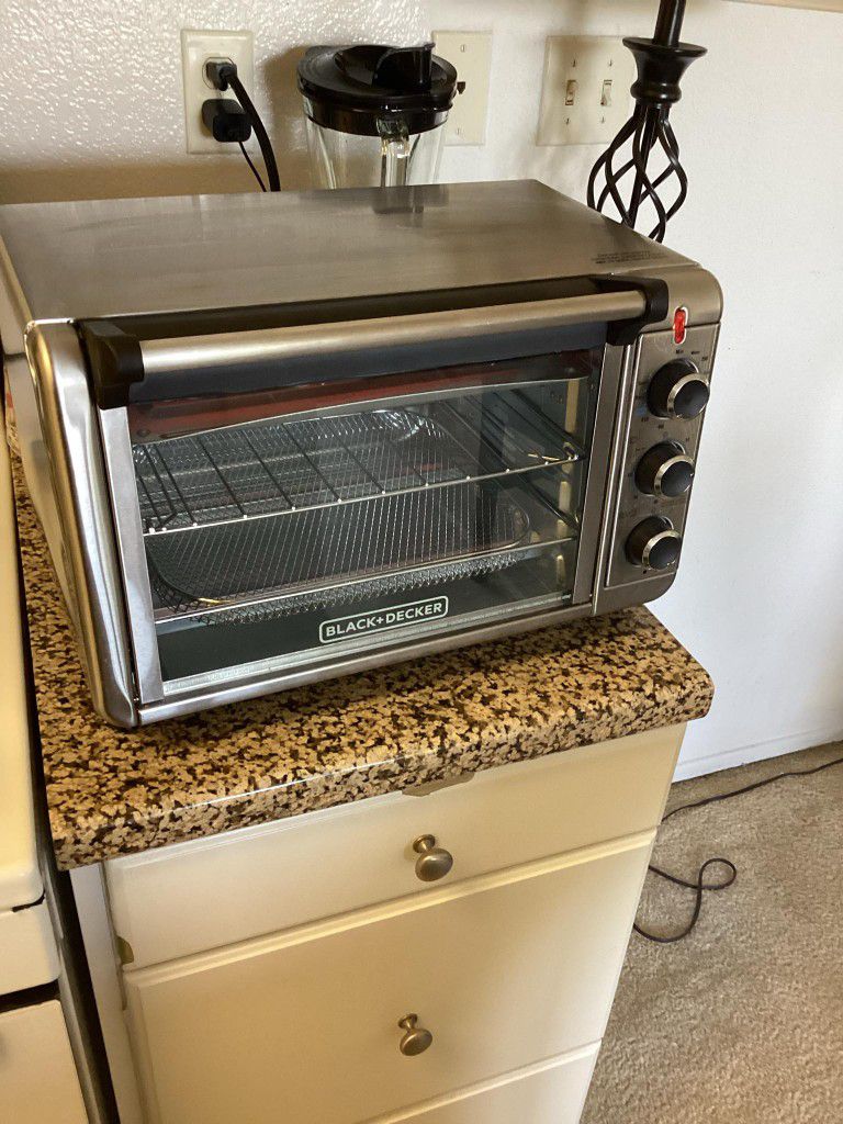 Toaster Oven Like New 