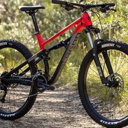 Mint Condition: Polygon Siskiu D5 - Large Mountain Bike