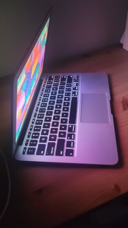MacBook Air 11 inch with charger