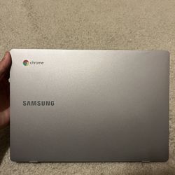 Samsung Chromebook 4 used lightly