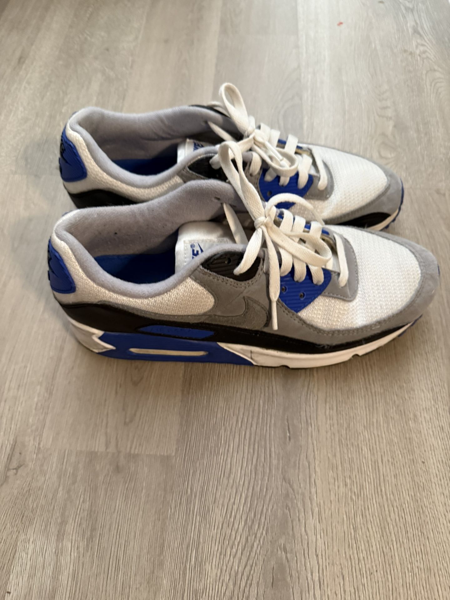 Nike Air Max 90