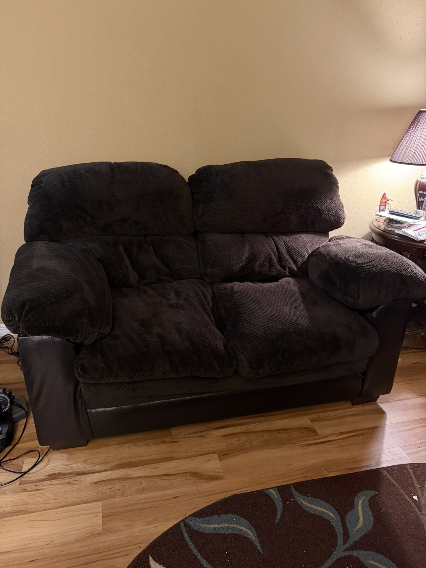 Loveseat And Rocker Recliner