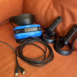 Acer Windows Mixed Reality Headset & Controllers
