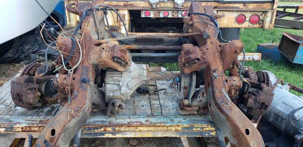 1997 Chevy 1500 Front Differential And Transfer Case 