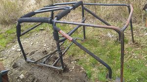 Photo Custom roll cage for whatever chop it and built it