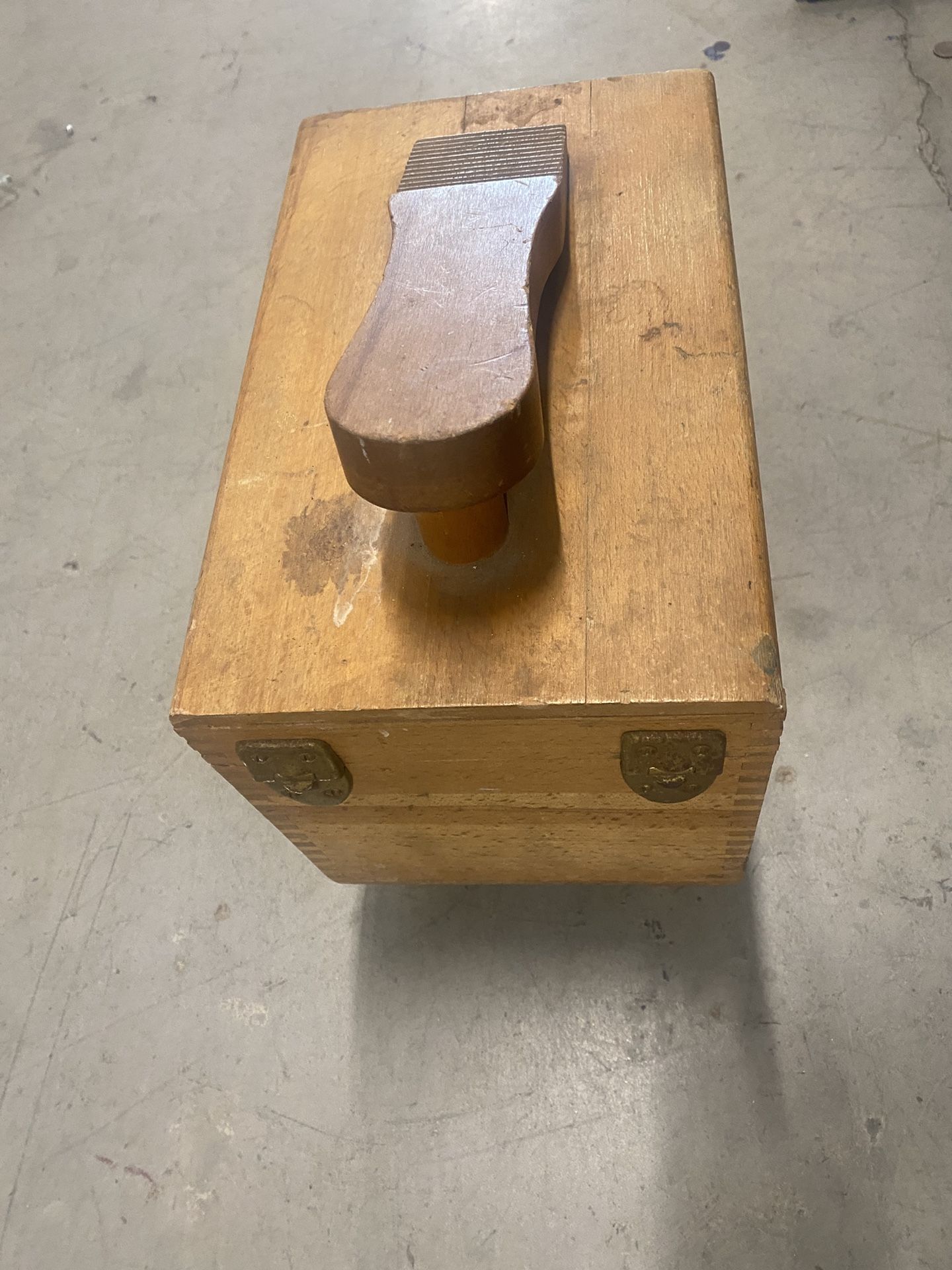 Shoe Shine Box