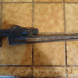 Pipe Wrench