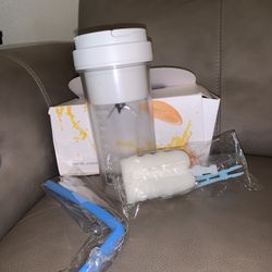 Portable Electric Juice Cup 