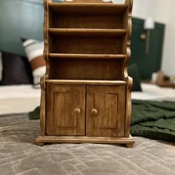 Miniature Hutch 