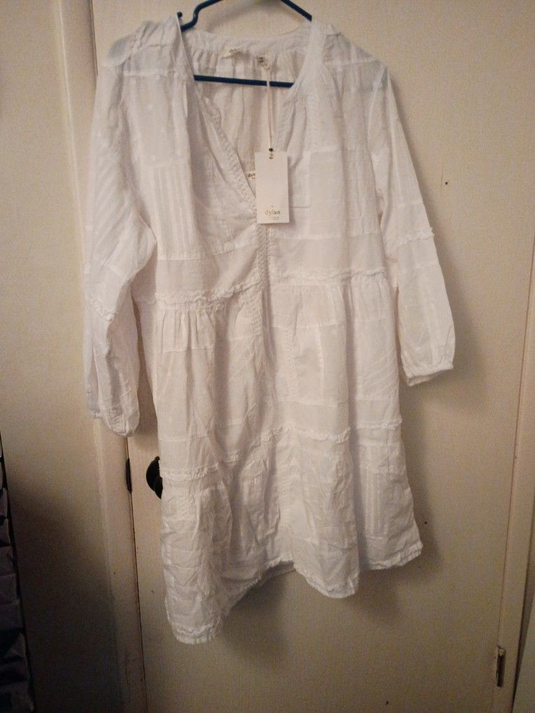 Dylan Size M.