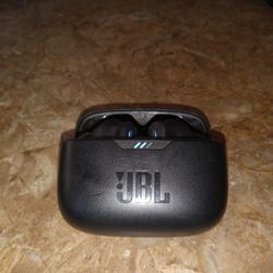 JBL 230NC TWS Earbuds 