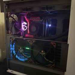 Custom built gaming pc 9800x3d 9070 xt