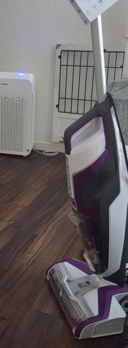 The CrossWave® Pet Pro wet dry vac