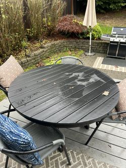 48" Round Farmhouse Dining Table