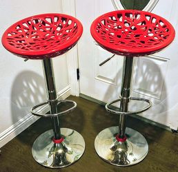 Red with Chrome Barstools