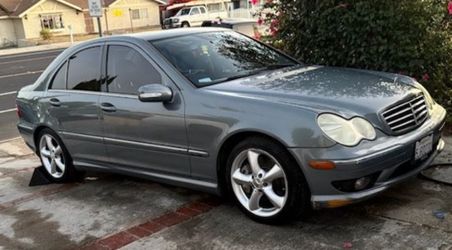 2005 Mercedes C320 Sport