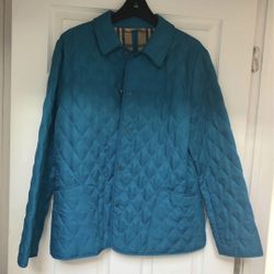 Authentic Ladies Burberry Jacket( Never Worn)