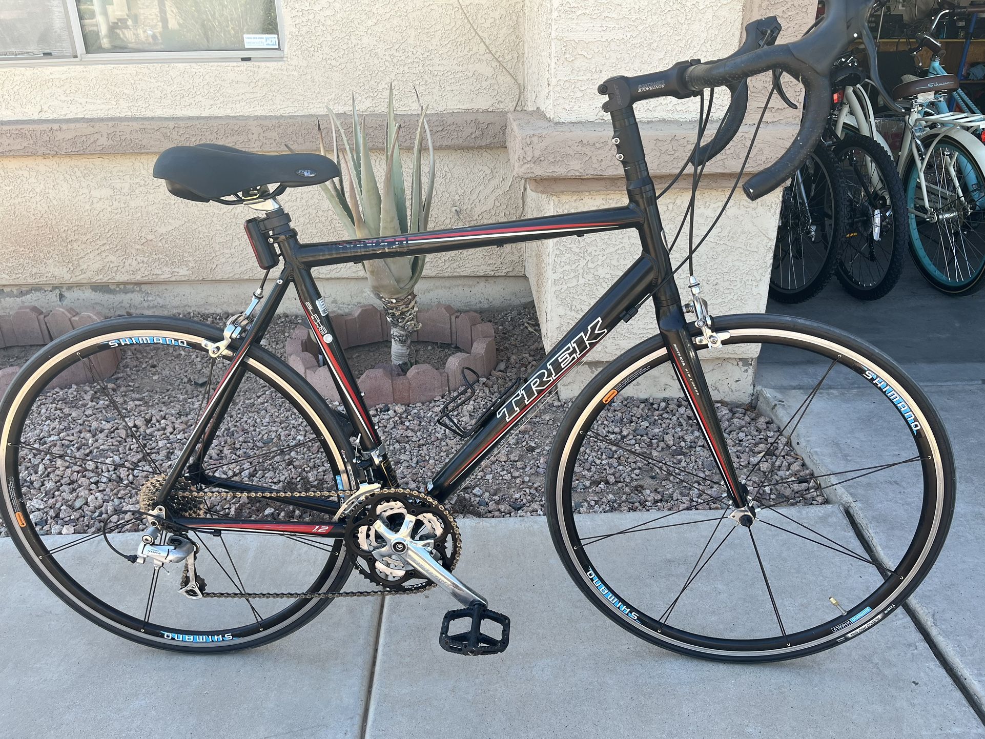 TREK ROAD COME WITH UPGRADES FRESH TUNE UP👌🏼