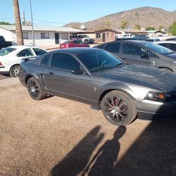 2004 Ford Mustang