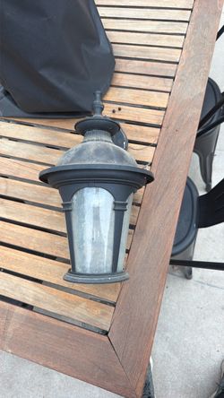 Free Porch light
