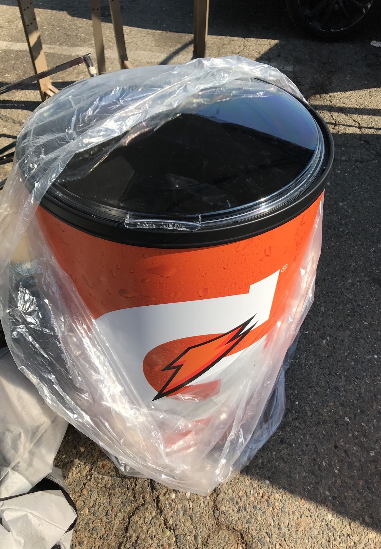 Gatorade Iceman Cooler Barrel