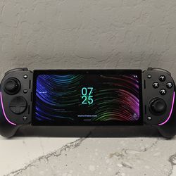 Razer Edge android gaming tablet with kishi ultra and vs controller sets