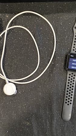 Nike Apple Watch Series 3 Cellular