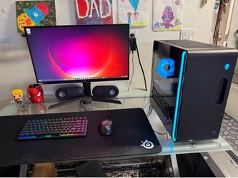 Alienware Aurora R16 Gaming PC, pro keyboard, pro mouse,  and mousepad