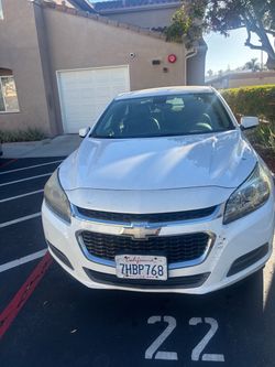 Chevrolet Malibu White Sedan