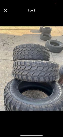 Tires 35/12.50R20 Seminuevas