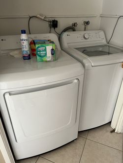 Samsung Washer/ Gas Dryer