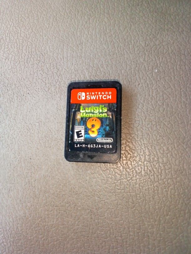 LUIGI'S MANSION 3 (Nintendo Switch)