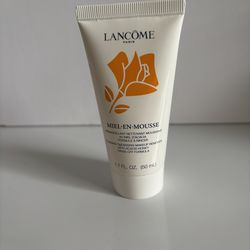 Lancome Miel-En-Mousse Foaming Cleansing Makeup Remover 1.7 /50ml w/Acacia Honey. Comes from a smoke free environment. No box.