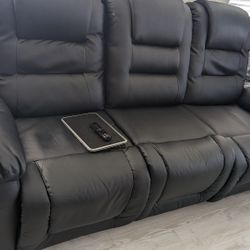 Reclining Loveseat 