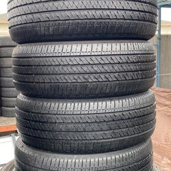 205/55R16 Marca Bridgestone En Perfectas Condiciónes De Vida