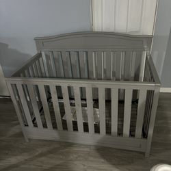 Baby Crib And High Chair 