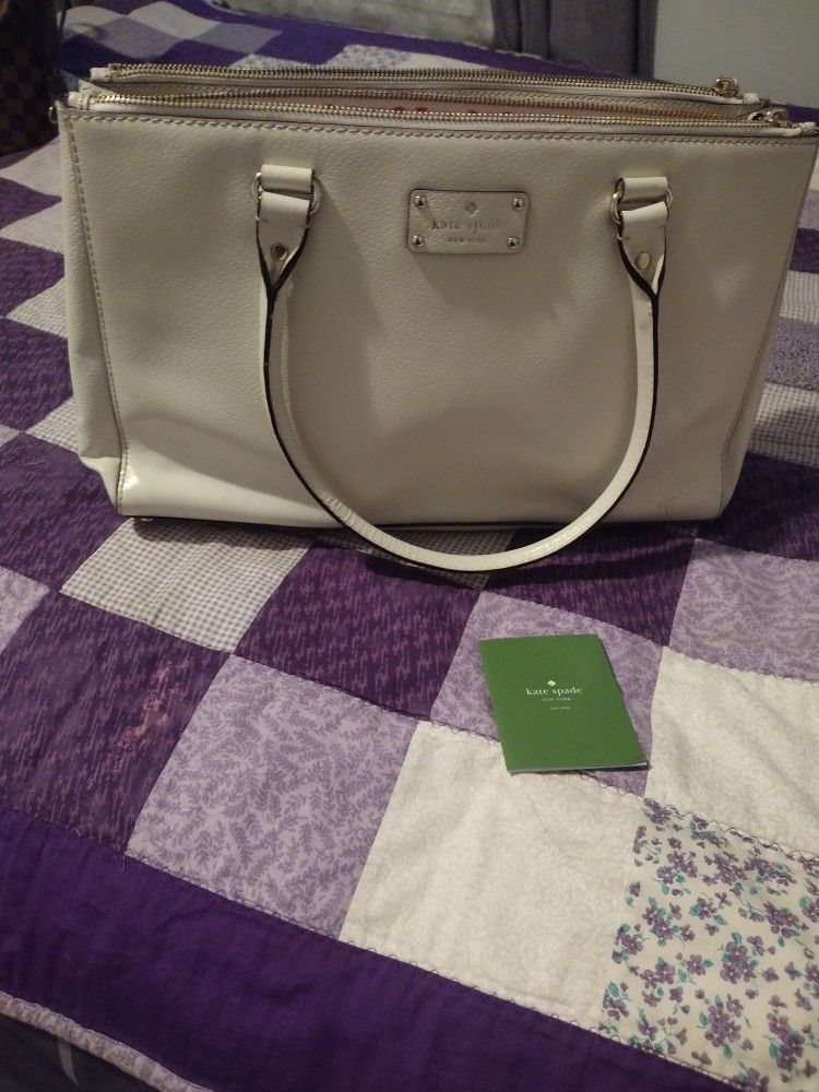 KATE SPADE WINTER WHITE PURSE