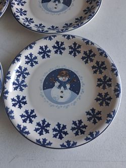 Christmas plates and large bowls set of 4 $20