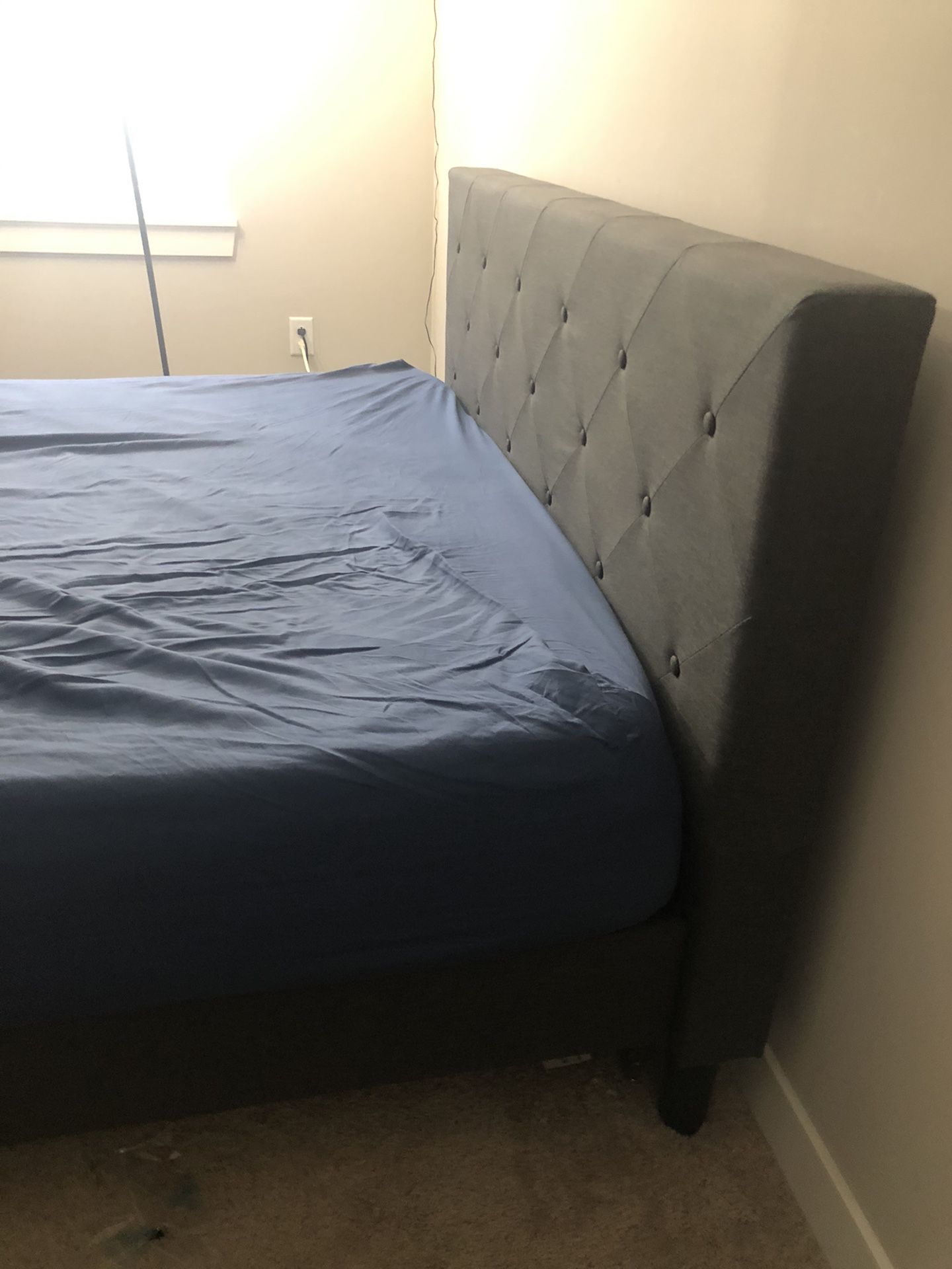 Zinus Queen Size Bed + Mattress ( 8 Months Old)