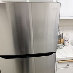 LG Refrigerator 