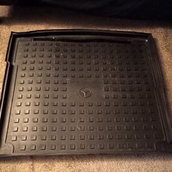 2015 ML350 Rubber Trunk Mat Set