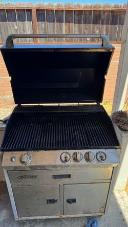 Turbo Gas BBQ Grill with Cabinet Base and Propane Tank