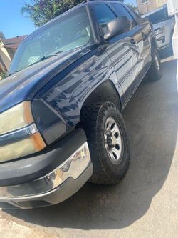 2004 Chevrolet Avalanche