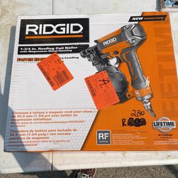 RIDGID Pneumatic 15° 1-3/4 in. Coil Roofing Nailer