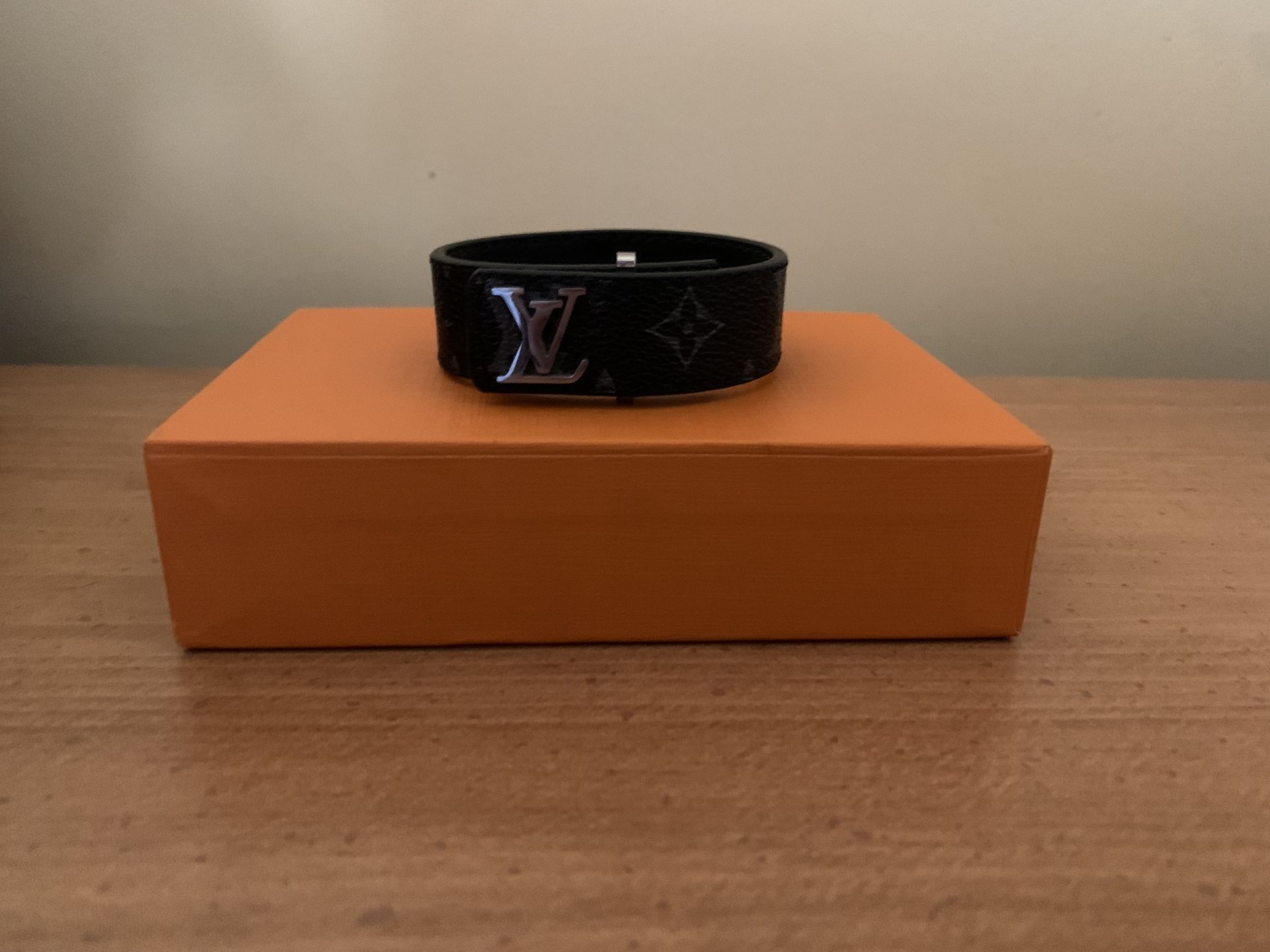 LV Slim Braclet