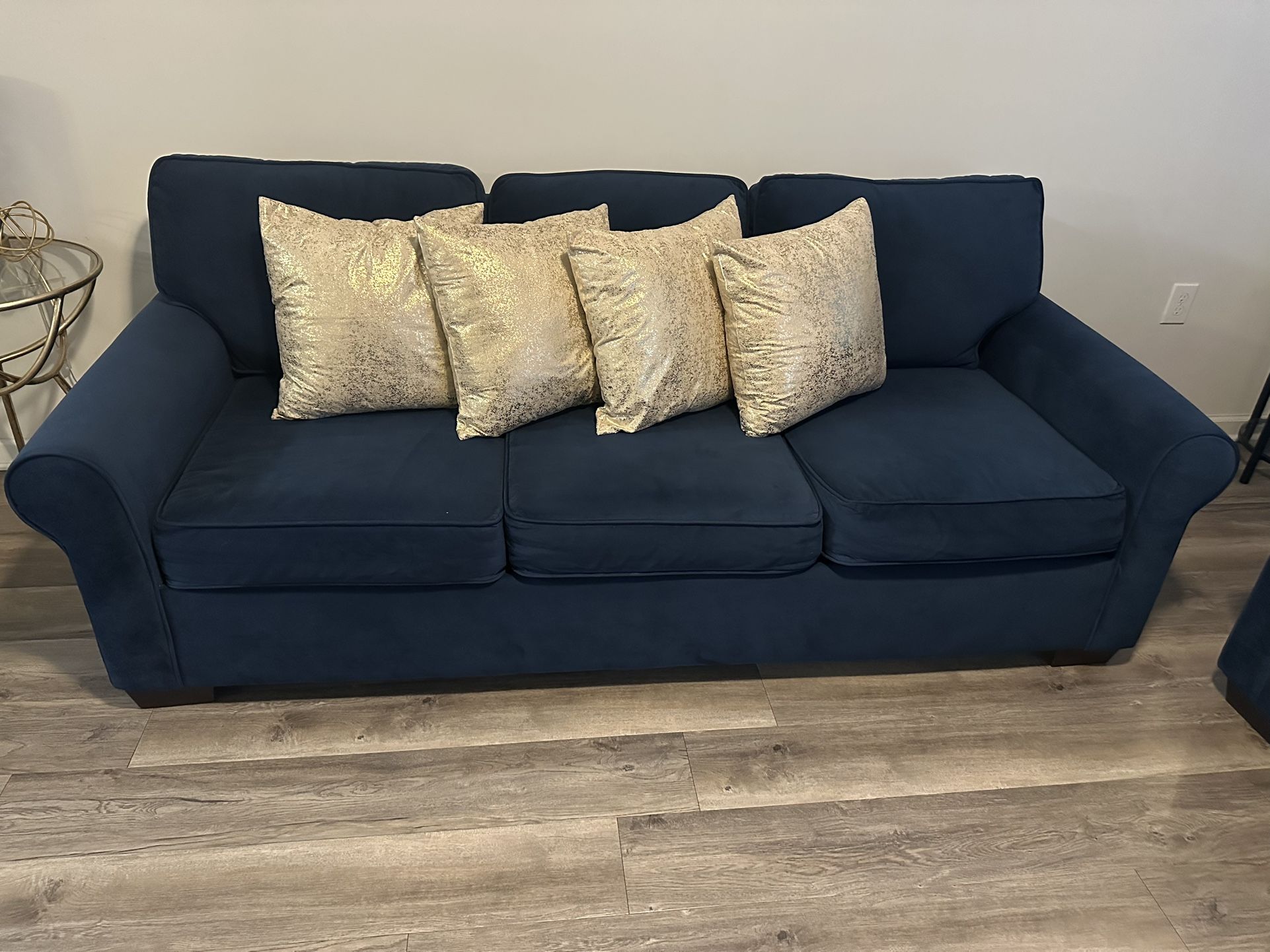 Couch Set