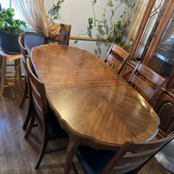 Dinner Table And Chairs