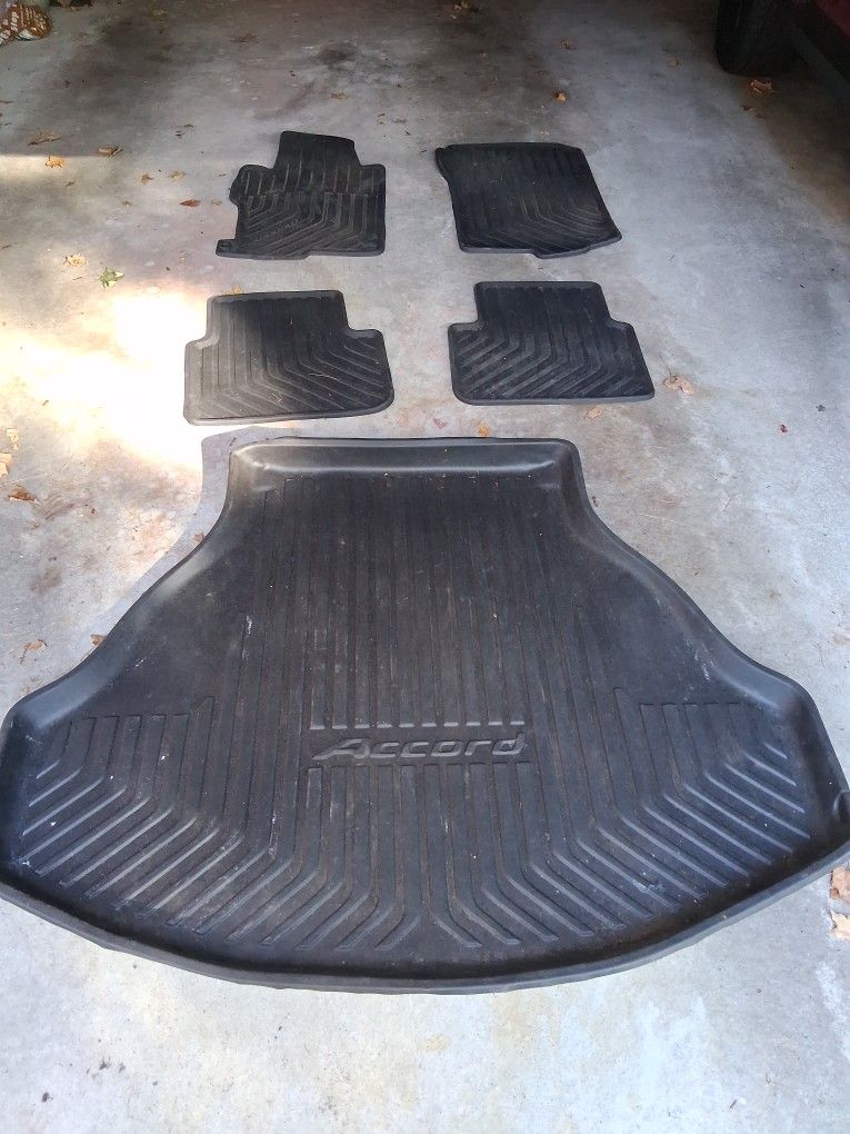 Honda 2015 Accord Mats