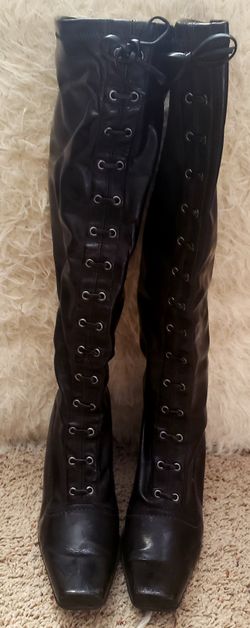 Women boots size 7