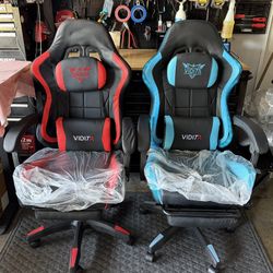 Gaming Chair Massage with LED Lights and Footrest